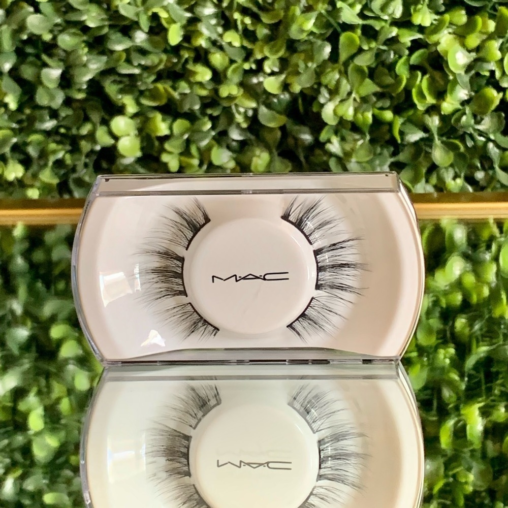 MAC Cosmetics Sexpot Lash 85 NEW Sex Pot Lashes MAC 85 Lash